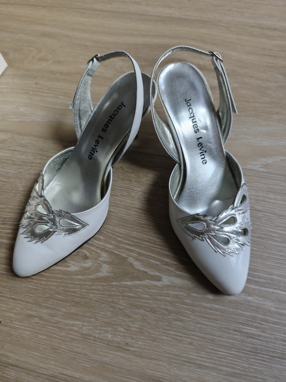 Vintage Jacques Levine White Slingback Pointed-Toe Pumps with Silver Detail